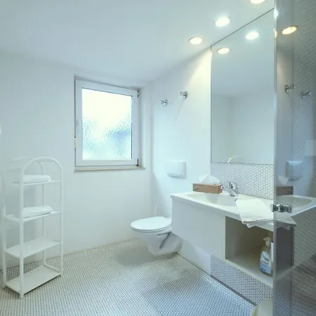 ホテル Apfelbluete 8 Km Vom Bodensee