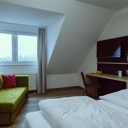 Hotel Apfelbluete 8 Km Vom Bodensee 3*