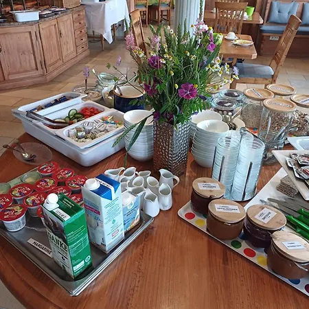 Apfelbluete 8 Km Vom Bodensee ザーレム