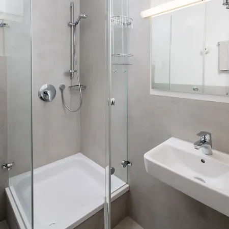 Apfelbluete 8 Km Vom Bodensee