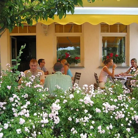 Apfelbluete 8 Km Vom Bodensee Hotel Salem (Baden-Wurttemberg)