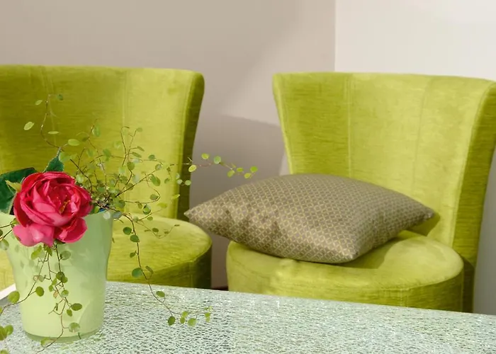 Отель Apfelbluete 8 Km Vom Bodensee 3*