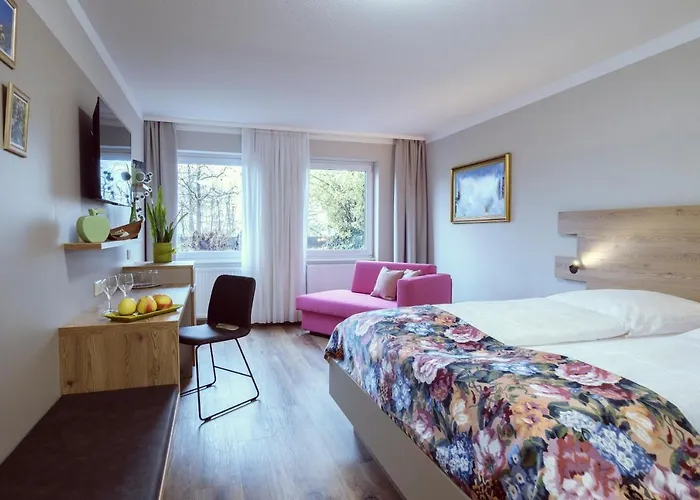 Landgasthof Apfelblüte Hotel 3*